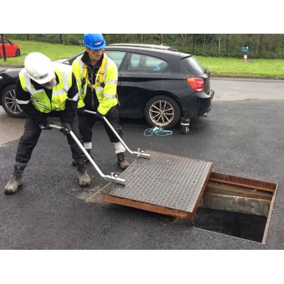 Long Handle Gatic Manhole Lifters