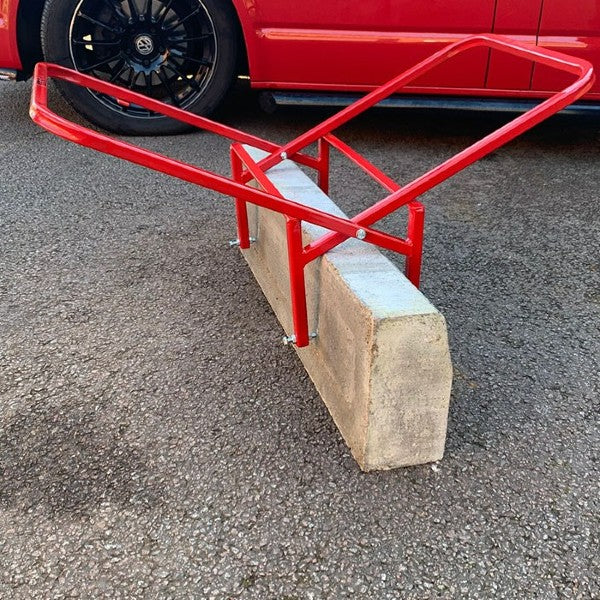 Mustang Kerb Side Gripping Lifter