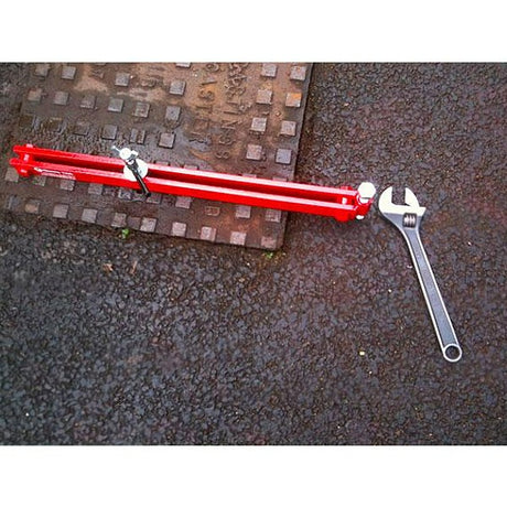 Manhole Cover Seal Breaker