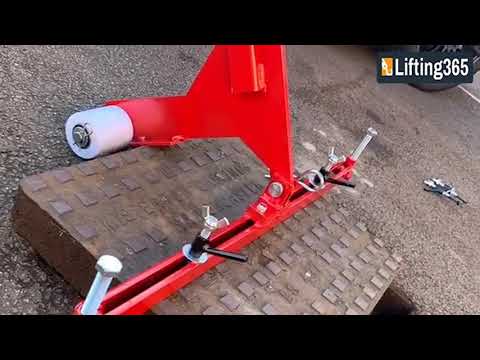 Pivot Lift Manhole Cover Lifter