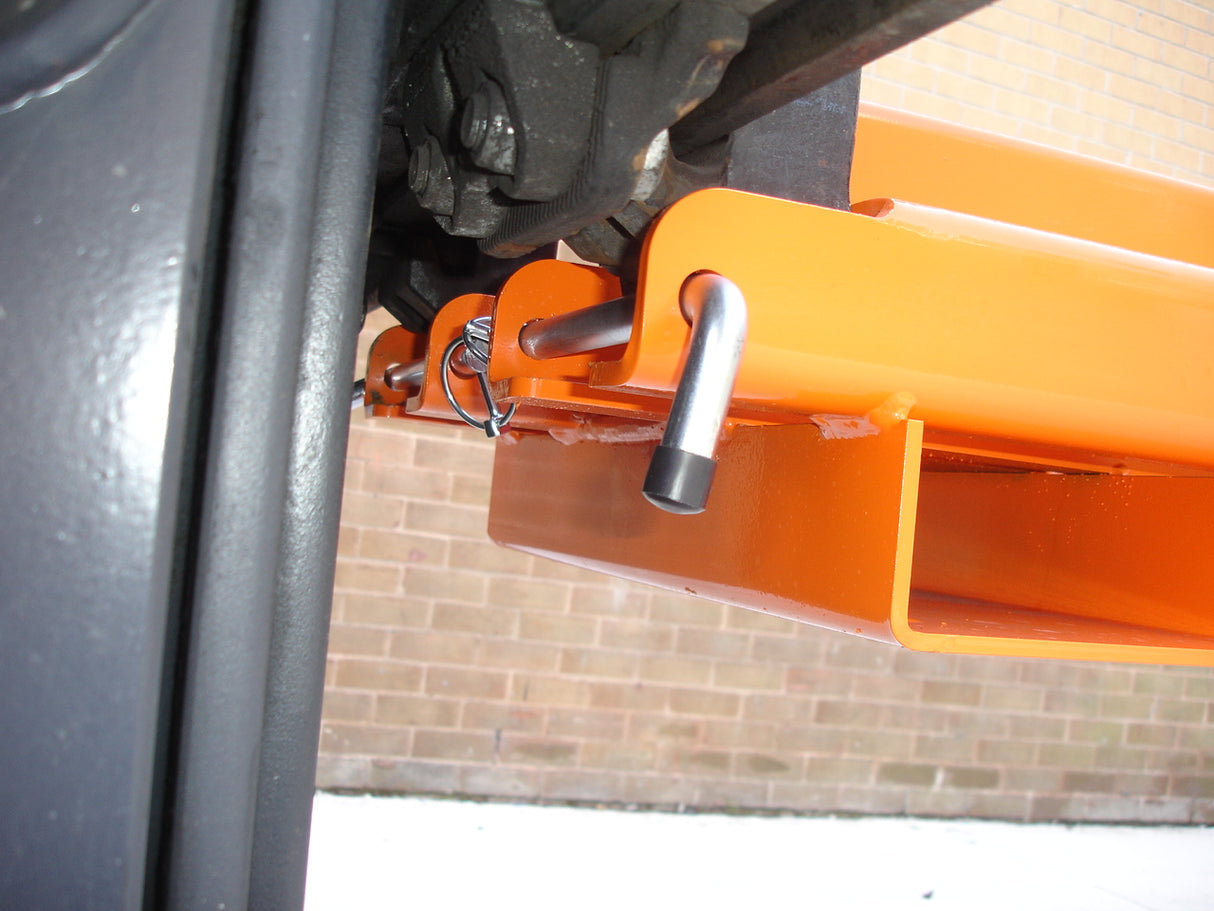 1000kg Underslung Forklift Boom - 50mm Pole Diameter