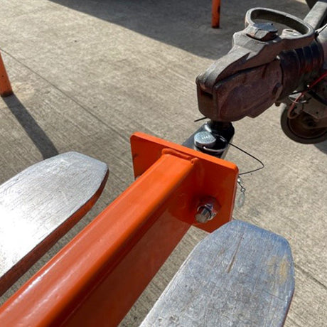 Fork Mounted Push Hitch