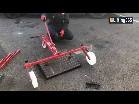 Hydraulic Manhole Cover Lifter with Spreader Bars