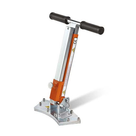 Italifters CL11 Manhole Cover Lifter with Curved Base and Telescopic Handle